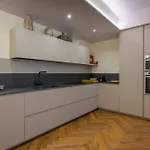 빌라 San Vio 619 *